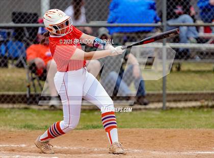 Thumbnail 2 in Chilton County vs Verbena (Chilton County Tournament Semifinal) photogallery.
