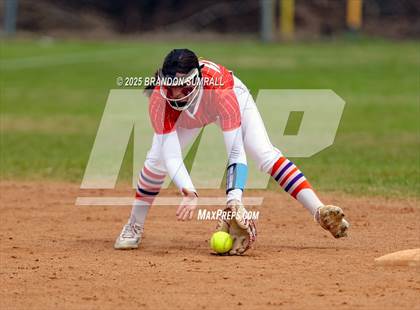 Thumbnail 1 in Chilton County vs Verbena (Chilton County Tournament Semifinal) photogallery.