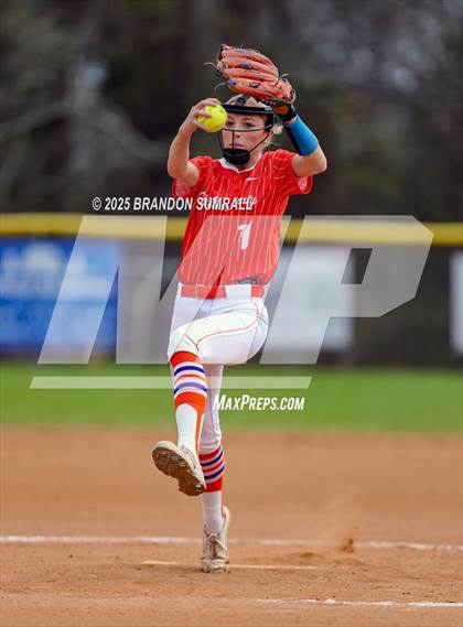 Thumbnail 1 in Chilton County vs Verbena (Chilton County Tournament Semifinal) photogallery.