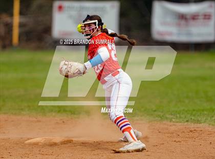 Thumbnail 1 in Chilton County vs Verbena (Chilton County Tournament Semifinal) photogallery.