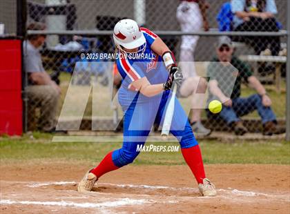 Thumbnail 3 in Chilton County vs Verbena (Chilton County Tournament Semifinal) photogallery.