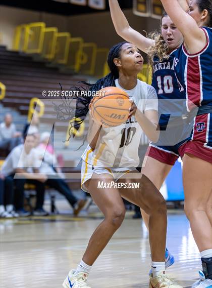 Thumbnail 1 in St. Margaret's @ Temecula Valley photogallery.