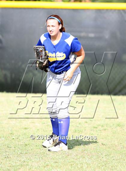 Thumbnail 2 in West Nassau vs Fernandina Beach (FHSAA 4A Playoff) photogallery.