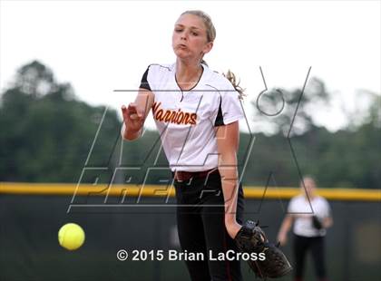 Thumbnail 2 in West Nassau vs Fernandina Beach (FHSAA 4A Playoff) photogallery.