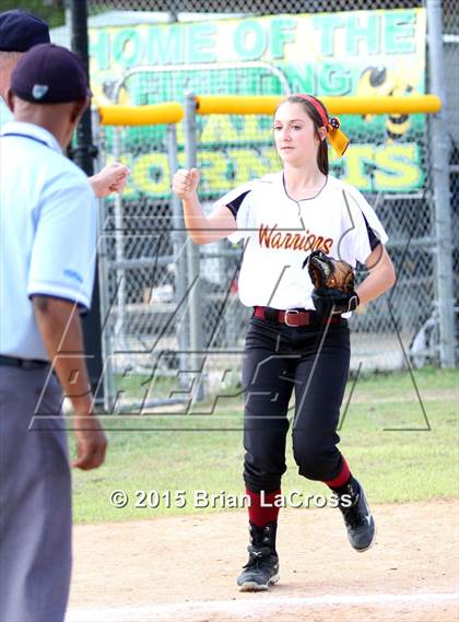 Thumbnail 2 in West Nassau vs Fernandina Beach (FHSAA 4A Playoff) photogallery.