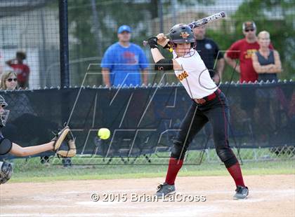 Thumbnail 2 in West Nassau vs Fernandina Beach (FHSAA 4A Playoff) photogallery.
