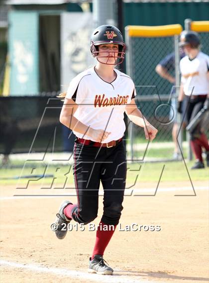 Thumbnail 2 in West Nassau vs Fernandina Beach (FHSAA 4A Playoff) photogallery.