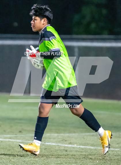 Thumbnail 3 in New Hanover vs. Hough (NCHSAA 4A Final) photogallery.