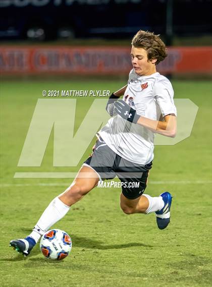 Thumbnail 3 in New Hanover vs. Hough (NCHSAA 4A Final) photogallery.