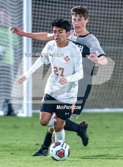 Thumbnail 2 in New Hanover vs. Hough (NCHSAA 4A Final) photogallery.