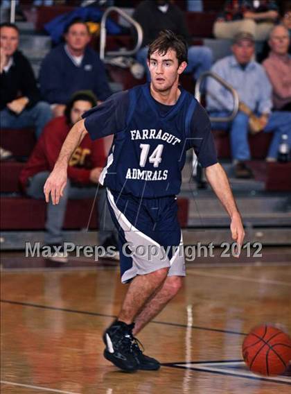 Thumbnail 3 in William Blount vs Farragut  (D4-AAA District Playoff) photogallery.