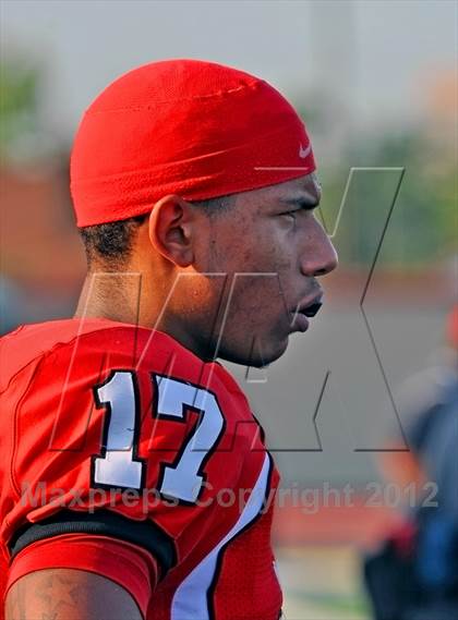 Thumbnail 3 in Winton Woods vs. Wayne (Crosstown Showdown) photogallery.