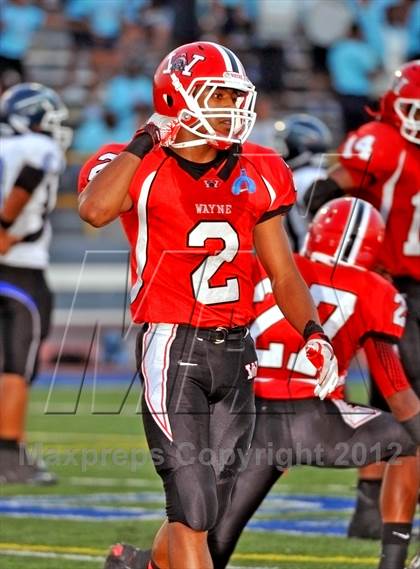 Thumbnail 1 in Winton Woods vs. Wayne (Crosstown Showdown) photogallery.