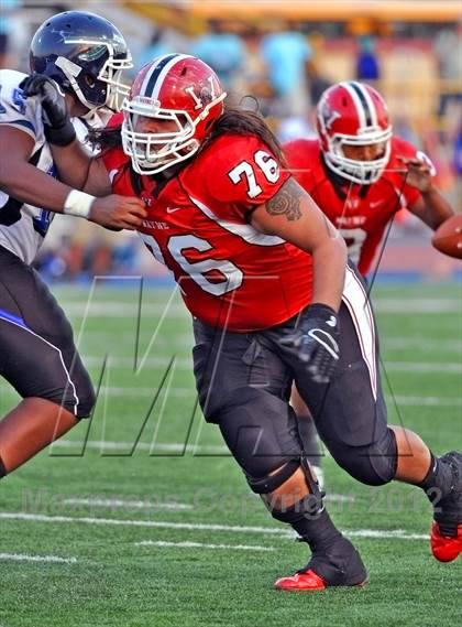 Thumbnail 2 in Winton Woods vs. Wayne (Crosstown Showdown) photogallery.