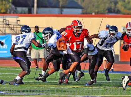 Thumbnail 2 in Winton Woods vs. Wayne (Crosstown Showdown) photogallery.