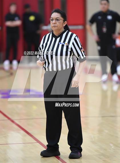 Thumbnail 3 in Mater Dei vs. Perry (Hoophall West)  photogallery.