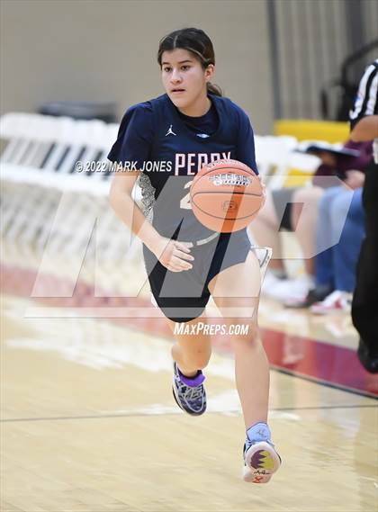 Thumbnail 1 in Mater Dei vs. Perry (Hoophall West)  photogallery.