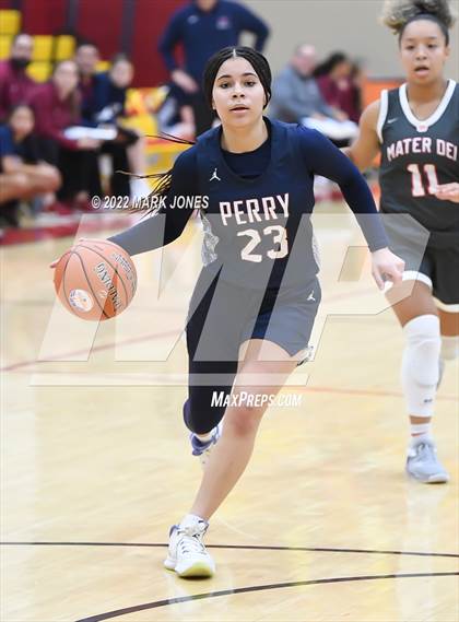 Thumbnail 1 in Mater Dei vs. Perry (Hoophall West)  photogallery.