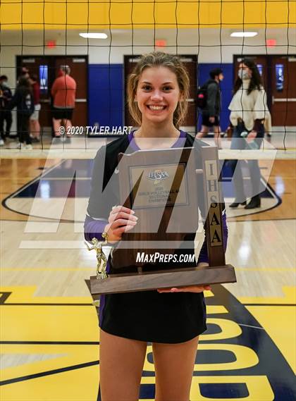Thumbnail 2 in Brownsburg vs. Avon (IHSAA 4A Sectional Championship) photogallery.