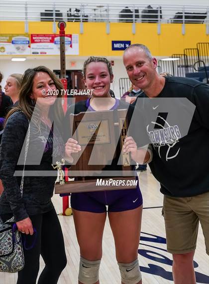 Thumbnail 3 in Brownsburg vs. Avon (IHSAA 4A Sectional Championship) photogallery.