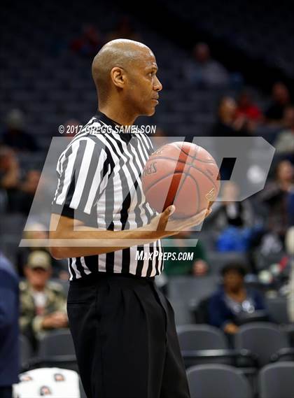 Thumbnail 1 in St. Francis vs Rolling Hills Prep (CIF State D5 Final) photogallery.