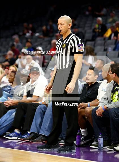 Thumbnail 3 in St. Francis vs Rolling Hills Prep (CIF State D5 Final) photogallery.