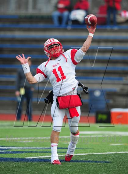 Thumbnail 2 in Norwich Free Academy vs. Staples (CIAC Class LL Semifinal) photogallery.
