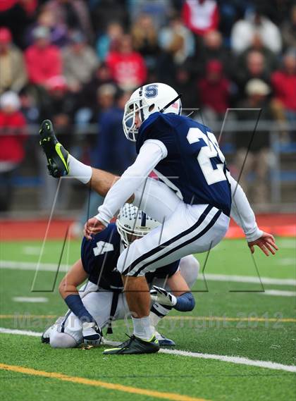 Thumbnail 1 in Norwich Free Academy vs. Staples (CIAC Class LL Semifinal) photogallery.