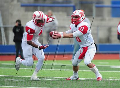 Thumbnail 1 in Norwich Free Academy vs. Staples (CIAC Class LL Semifinal) photogallery.