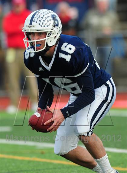 Thumbnail 3 in Norwich Free Academy vs. Staples (CIAC Class LL Semifinal) photogallery.