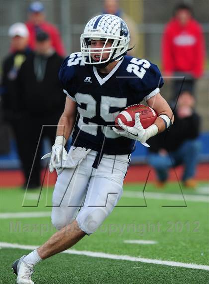 Thumbnail 3 in Norwich Free Academy vs. Staples (CIAC Class LL Semifinal) photogallery.