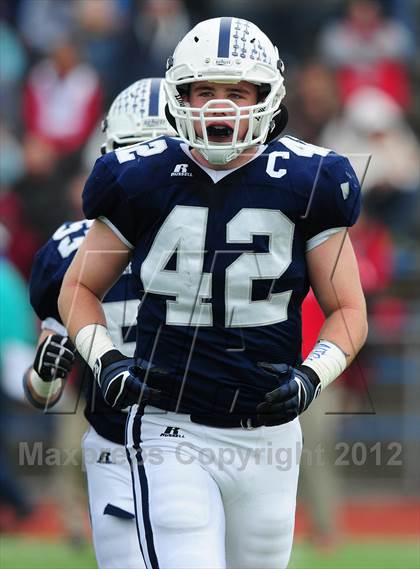 Thumbnail 3 in Norwich Free Academy vs. Staples (CIAC Class LL Semifinal) photogallery.