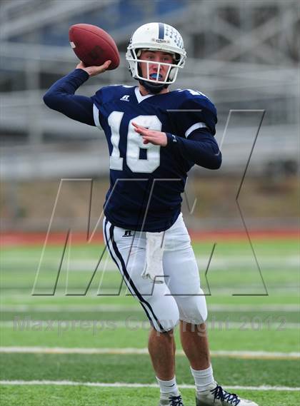 Thumbnail 1 in Norwich Free Academy vs. Staples (CIAC Class LL Semifinal) photogallery.