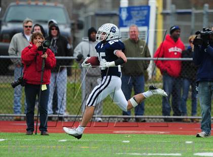 Thumbnail 1 in Norwich Free Academy vs. Staples (CIAC Class LL Semifinal) photogallery.