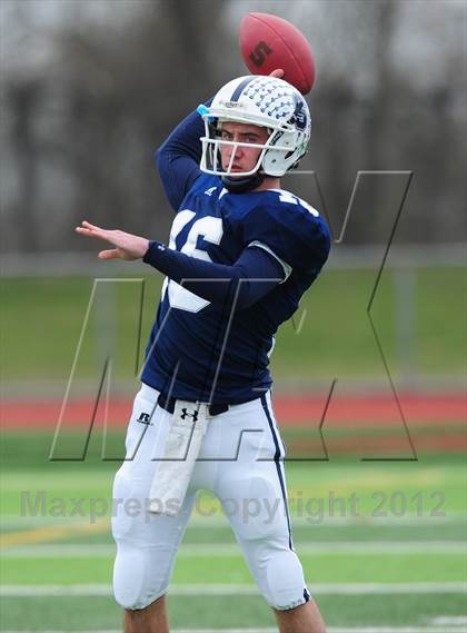 Thumbnail 2 in Norwich Free Academy vs. Staples (CIAC Class LL Semifinal) photogallery.
