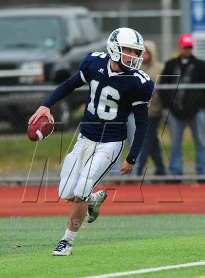 Thumbnail 3 in Norwich Free Academy vs. Staples (CIAC Class LL Semifinal) photogallery.
