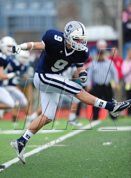 Thumbnail 2 in Norwich Free Academy vs. Staples (CIAC Class LL Semifinal) photogallery.