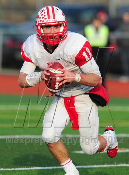 Thumbnail 2 in Norwich Free Academy vs. Staples (CIAC Class LL Semifinal) photogallery.