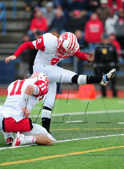 Thumbnail 3 in Norwich Free Academy vs. Staples (CIAC Class LL Semifinal) photogallery.