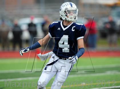 Thumbnail 1 in Norwich Free Academy vs. Staples (CIAC Class LL Semifinal) photogallery.