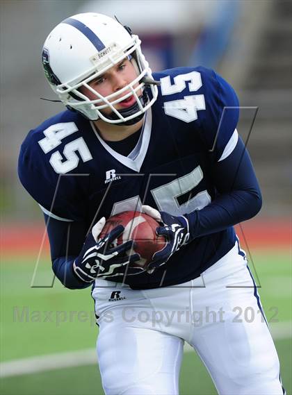 Thumbnail 3 in Norwich Free Academy vs. Staples (CIAC Class LL Semifinal) photogallery.