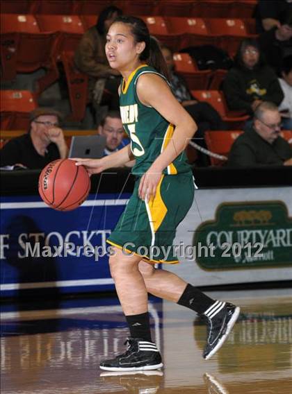 Thumbnail 2 in Pleasant Grove vs. Kennedy (CIF SJS D1 Playoffs) photogallery.