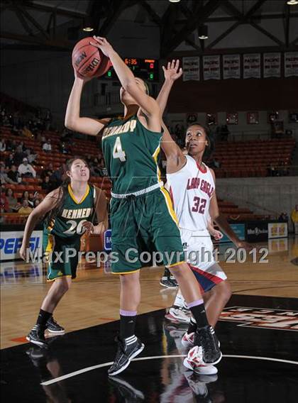 Thumbnail 3 in Pleasant Grove vs. Kennedy (CIF SJS D1 Playoffs) photogallery.