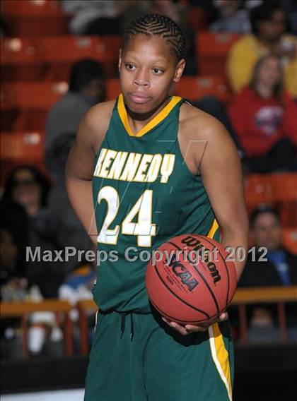 Thumbnail 3 in Pleasant Grove vs. Kennedy (CIF SJS D1 Playoffs) photogallery.