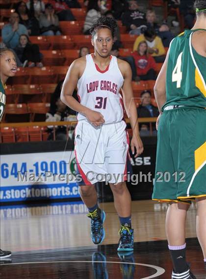 Thumbnail 3 in Pleasant Grove vs. Kennedy (CIF SJS D1 Playoffs) photogallery.