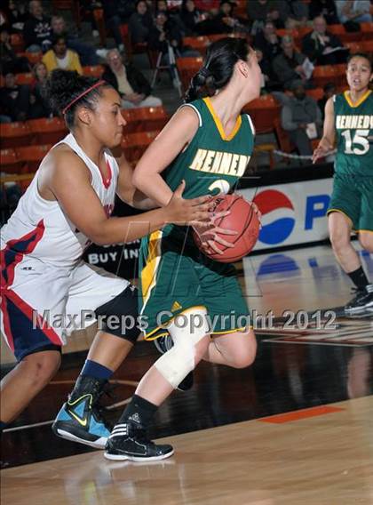 Thumbnail 2 in Pleasant Grove vs. Kennedy (CIF SJS D1 Playoffs) photogallery.