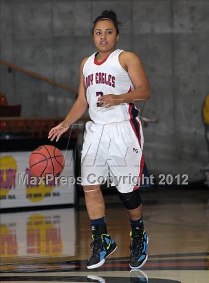 Thumbnail 3 in Pleasant Grove vs. Kennedy (CIF SJS D1 Playoffs) photogallery.
