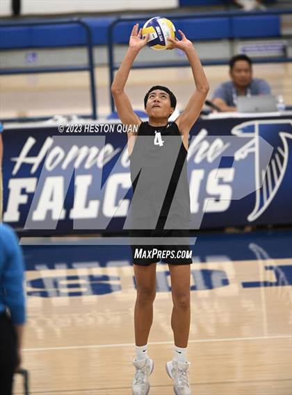 Thumbnail 2 in Wiseburn- Da Vinci vs. Paraclete (CIF-SS D5 Final) photogallery.