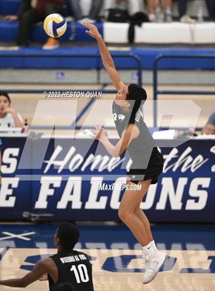 Thumbnail 1 in Wiseburn- Da Vinci vs. Paraclete (CIF-SS D5 Final) photogallery.