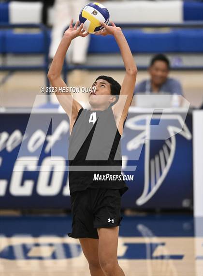 Thumbnail 3 in Wiseburn- Da Vinci vs. Paraclete (CIF-SS D5 Final) photogallery.